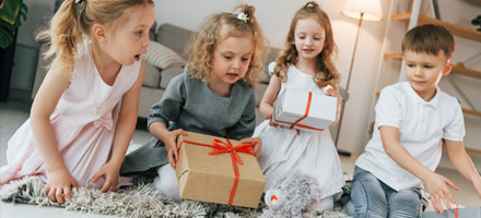 CADOURI PENTRU ZIUA COPILULUI