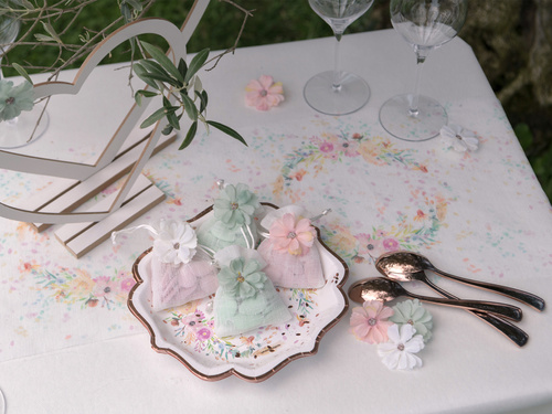 Petale de flori albe - 12 buc.