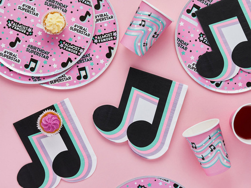 Farfurii de hârtie Nutty - 23 cm - 8 buc.