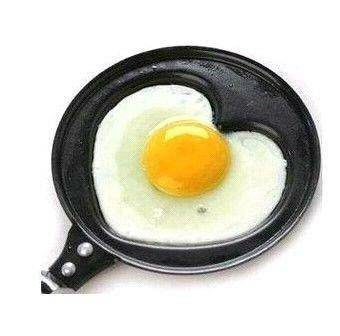 Tigaie pentru ouă Heart - 12 cm