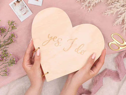 Carte de oaspeți de nuntă din lemn Inimă - 20 foi