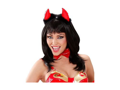 Peruca neagră a lui Ashley