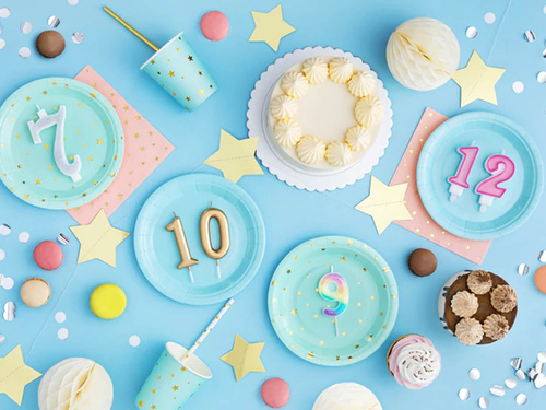 Farfurii de hârtie de mentă cu stele aurii - 23 cm - 6 buc.