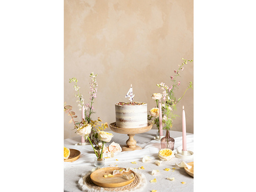 Lumânare număr patru cu petale de flori - 4 - 1 buc.