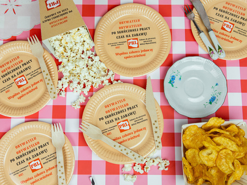 Farfurii aniversare PRL - 18 cm - 6 buc.