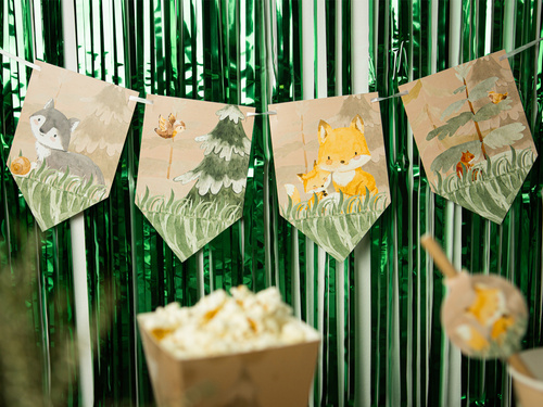 Banner cu stegulețe „Animăluțele Pădurii” – 5 m.