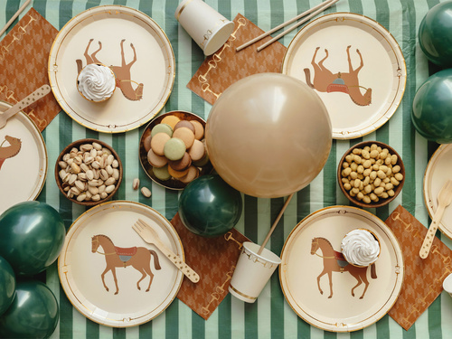 Farfurii de hârtie Cal - 23 cm - 6 buc.