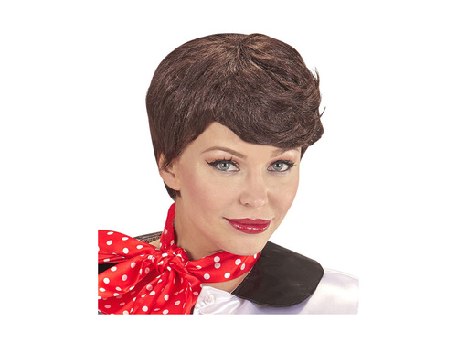 Peruca anilor '50. cu o eșarfă