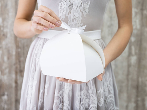 Cutie decorativă albă pentru tort - 10 buc.