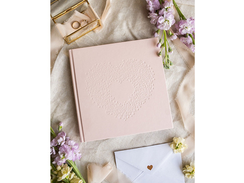 Carte de oaspeți de nuntă Heart roz pal - 22 foi