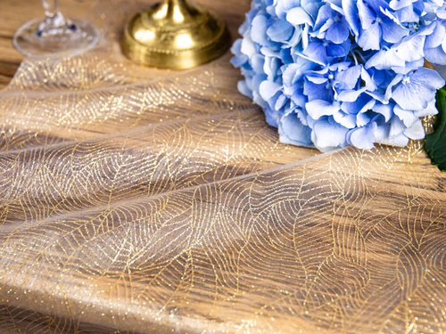 Organza albă cu model auriu - 48 cm x 9 m.