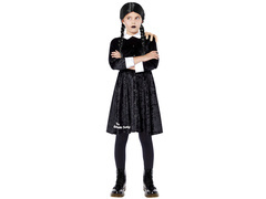 Costum de miercuri pentru o fată