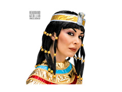 Peruca lui Cleopatra cu bentiță și guler