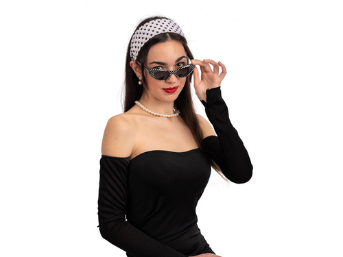 Set de accesorii în stilul anilor 1960 - 4 piese.