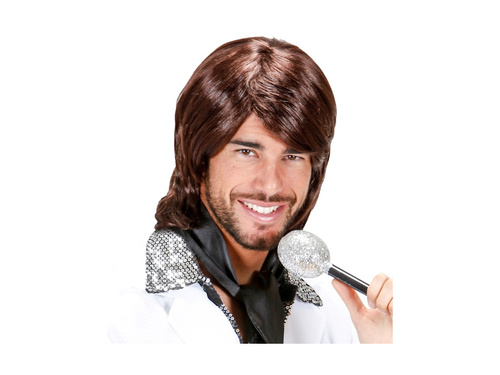 Peruca lui Benny, star pop al anilor 1970.