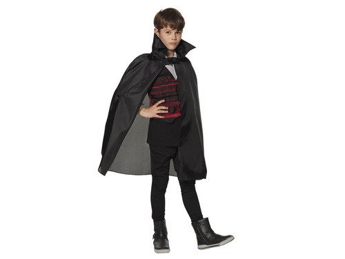 Costum cu mantie de vampir