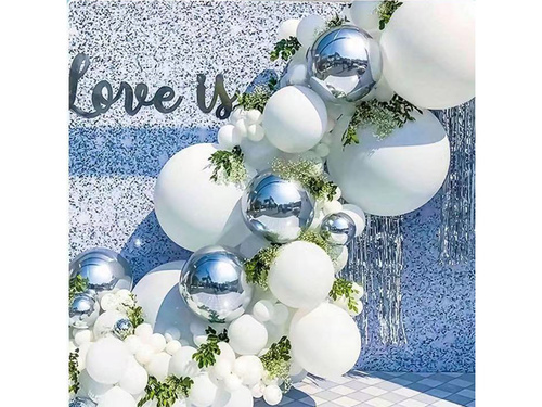 Set de baloane pentru ghirlandă în culori alb și argintiu – 80 de bucăți.