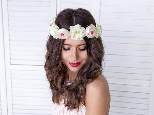 Ghirlandă de flori albe - 1 buc.