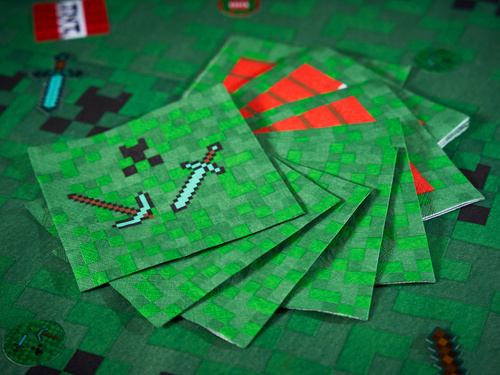 Șervețele aniversare Pixels - 33 cm - 20 buc.