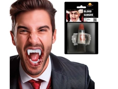 Dinți de vampir cu sânge pentru Halloween