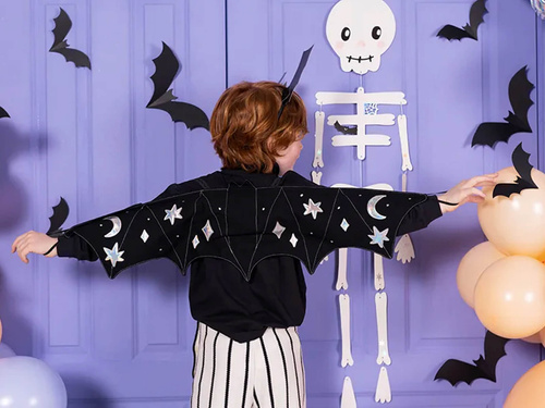 Aripi negre de liliac pentru Halloween