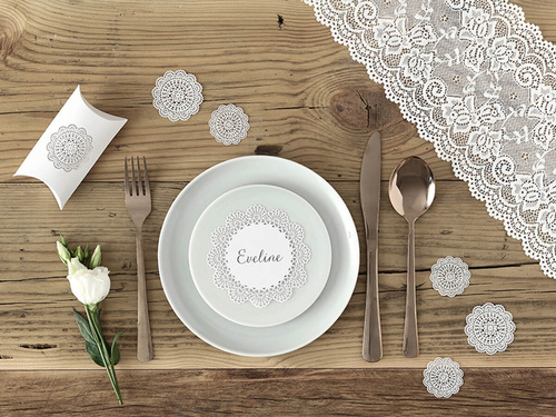 Decorațiune de dantelă - 9 m - 1 buc.