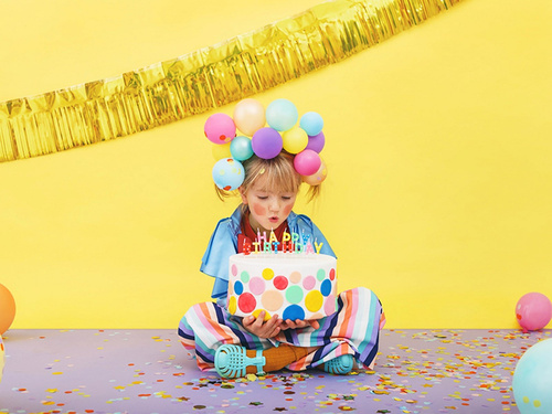 Lumânări Spades - inscripție colorată Happy Birthday