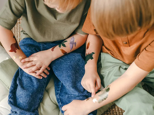 Dinosauri tatuaje lavabile