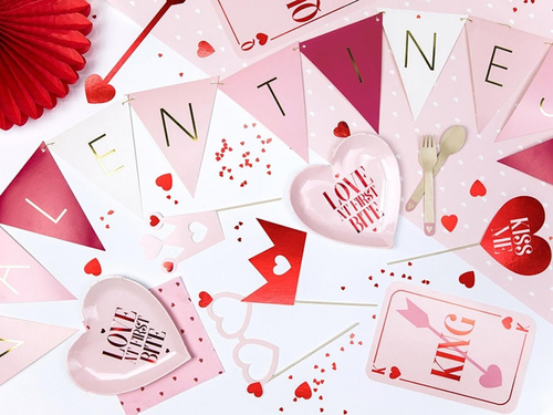 Drapel roșu pentru Ziua Îndrăgostiților - 2.1 m - 1 buc.