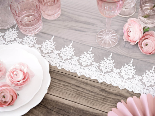 Decorațiune de dantelă - 9 m - 1 buc.