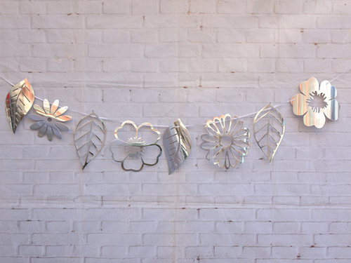 Ghirlandă de flori argintie - 1 buc.