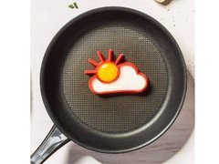 Mucegai pentru ouă din silicon - Soare cu un nor