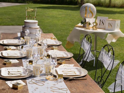 Cupe pentru petrecerea celei de-a optsprezecea aniversări - 10 buc.