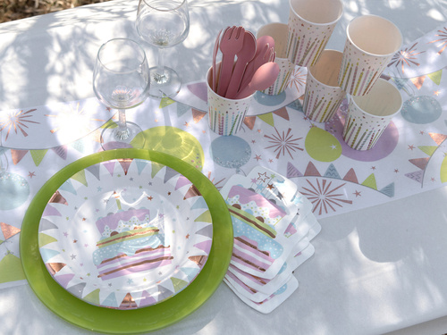 Cupe de aniversare fericită - 270 ml - 10 buc.